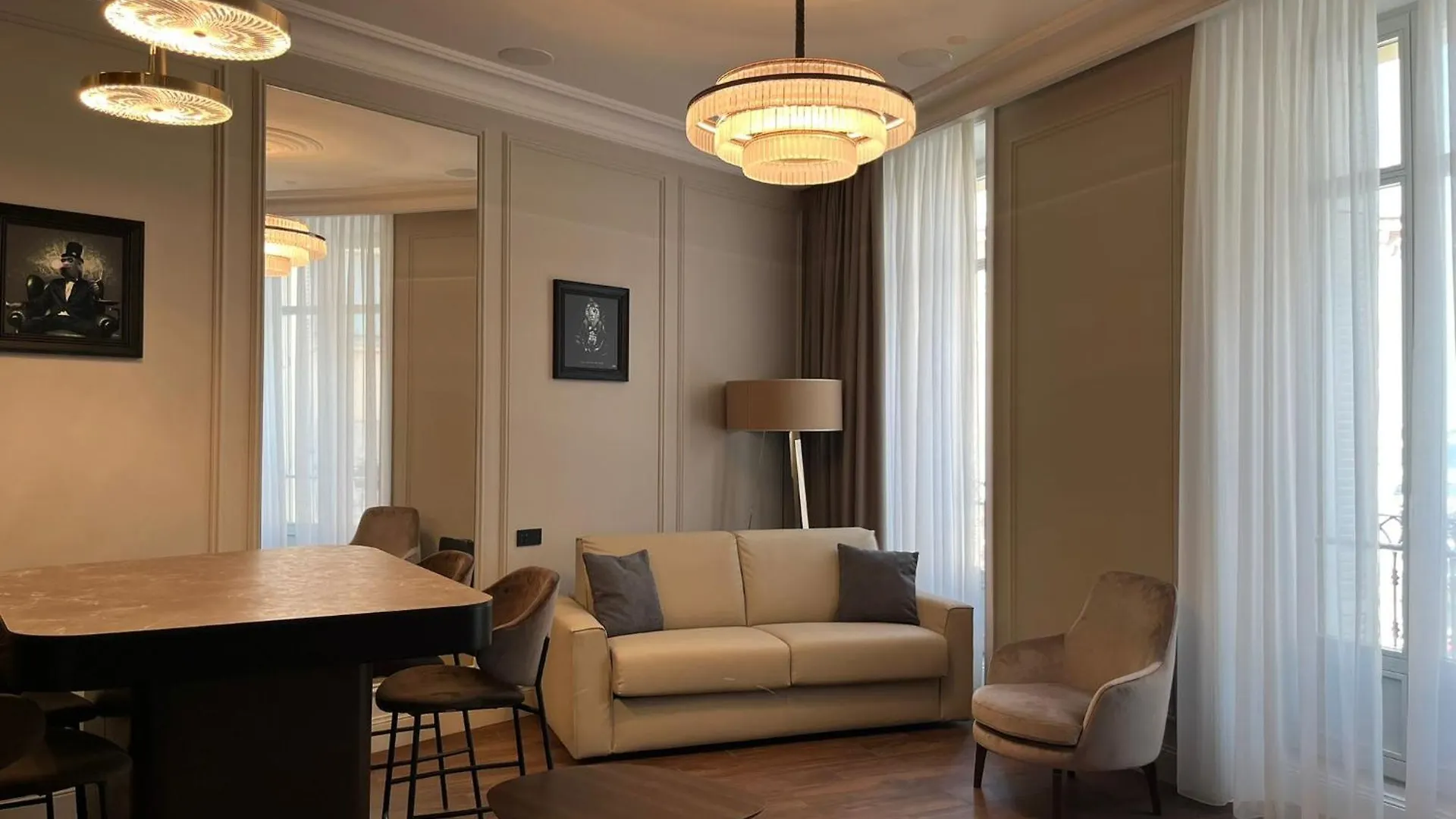 Apartments In The Old Town Cannes